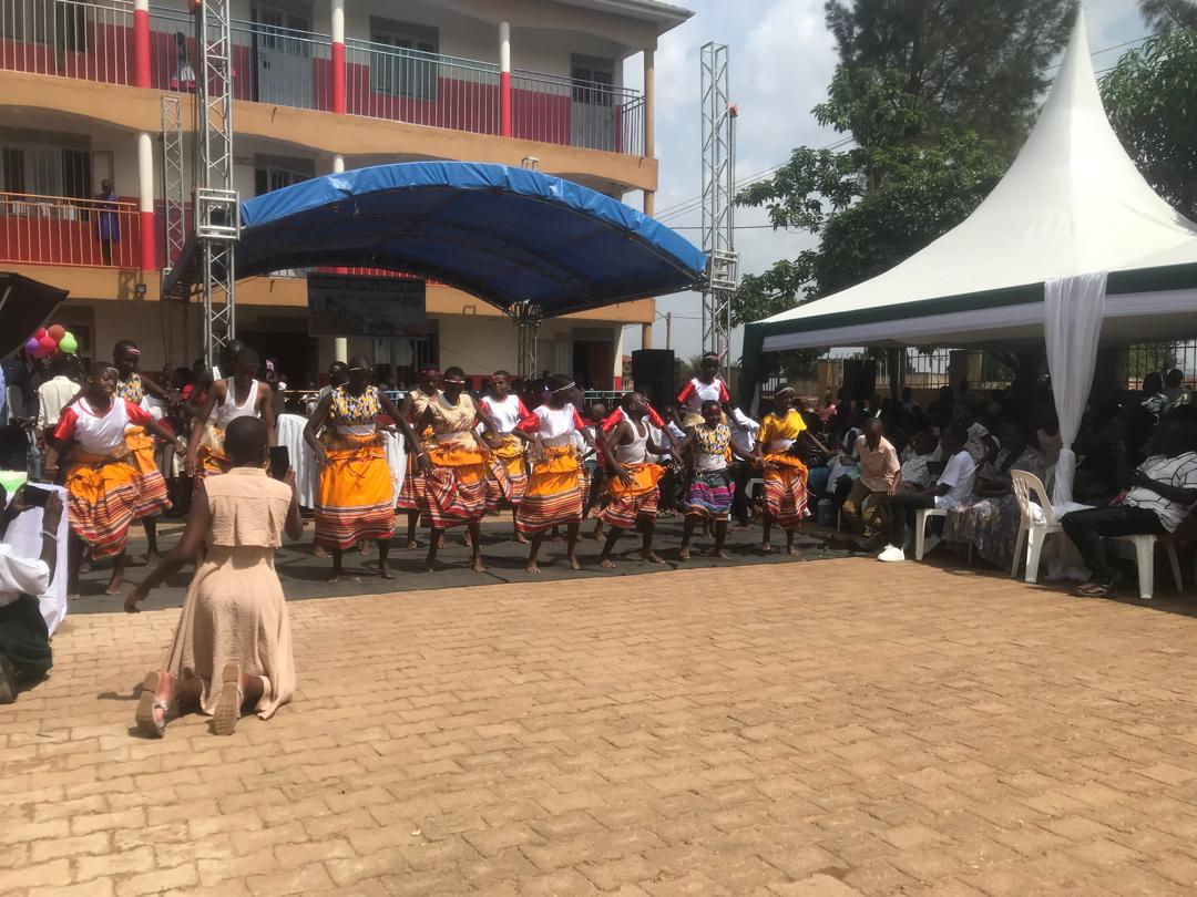 Traditional dance costumes and dance